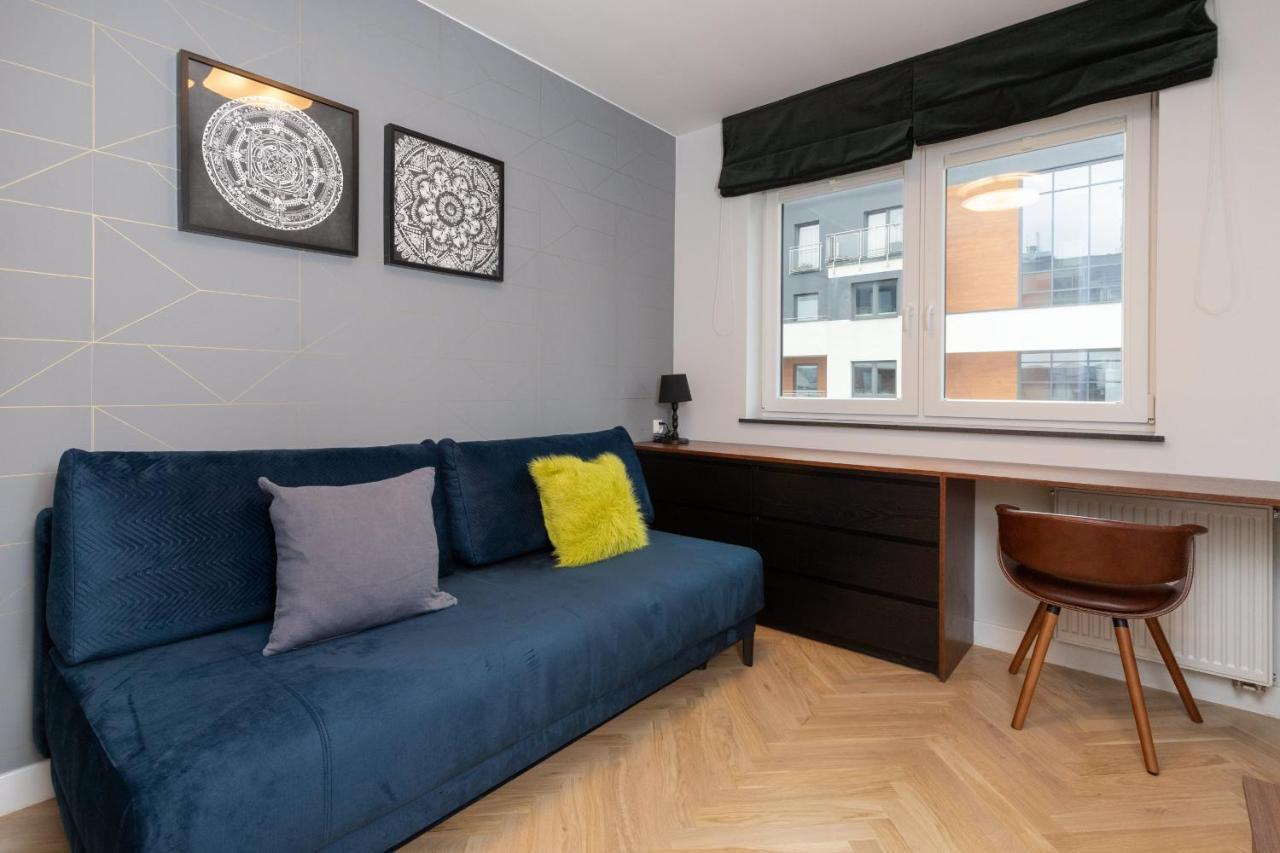 Superior Apartment With Balcony & Parking Gdansk By Noclegi Renters Prestige المظهر الخارجي الصورة